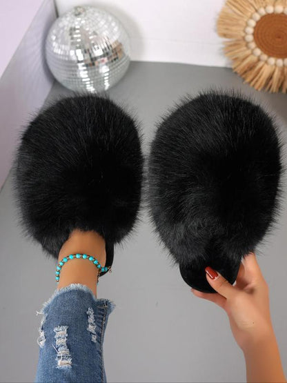 FluffCloud Comfort Slippers™