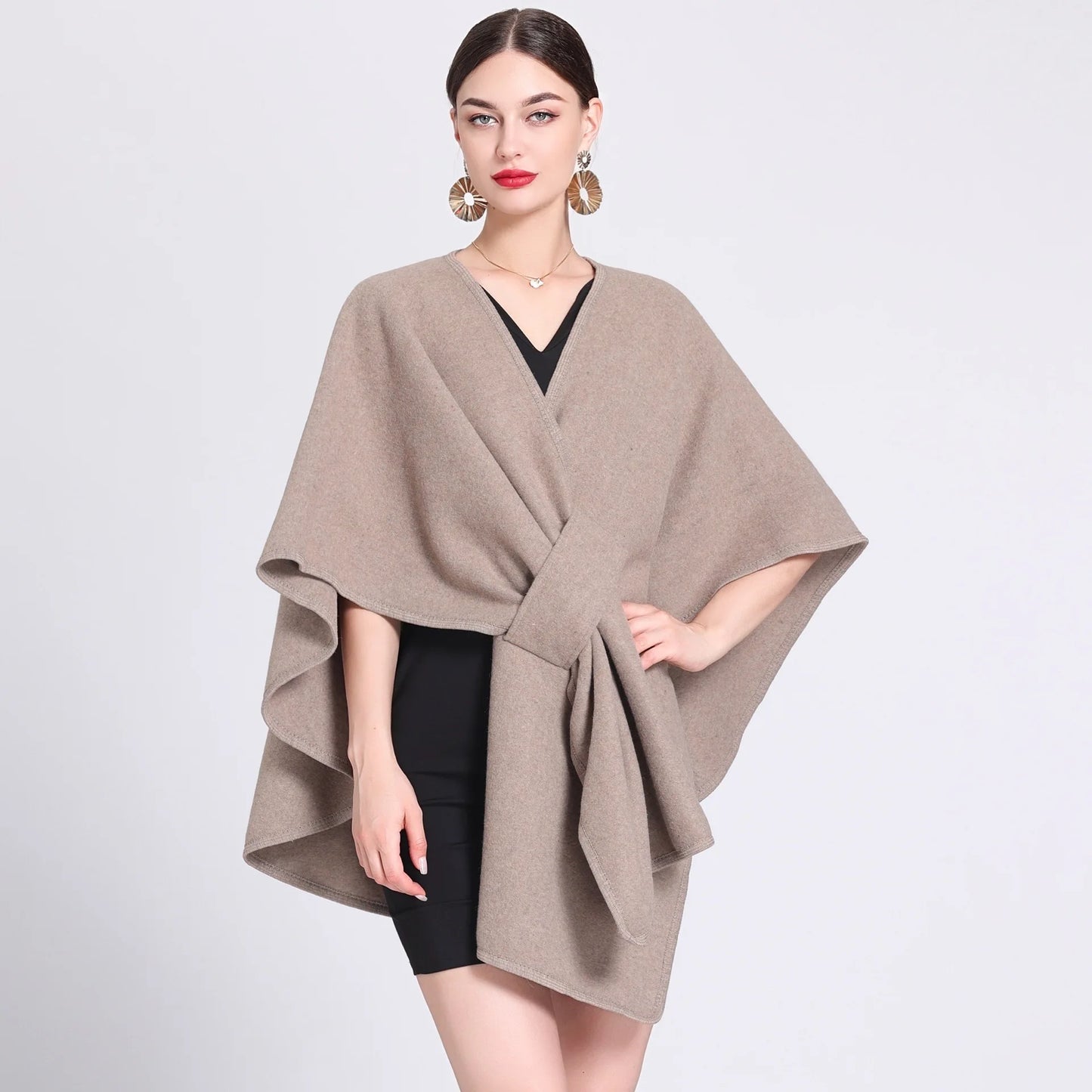 17 Colors New in 2025 Women'S Autumn Winter Shawl Outerwear Batwing Sleeve Knitted Cape Cardigan Female Loose Ponchos Coats